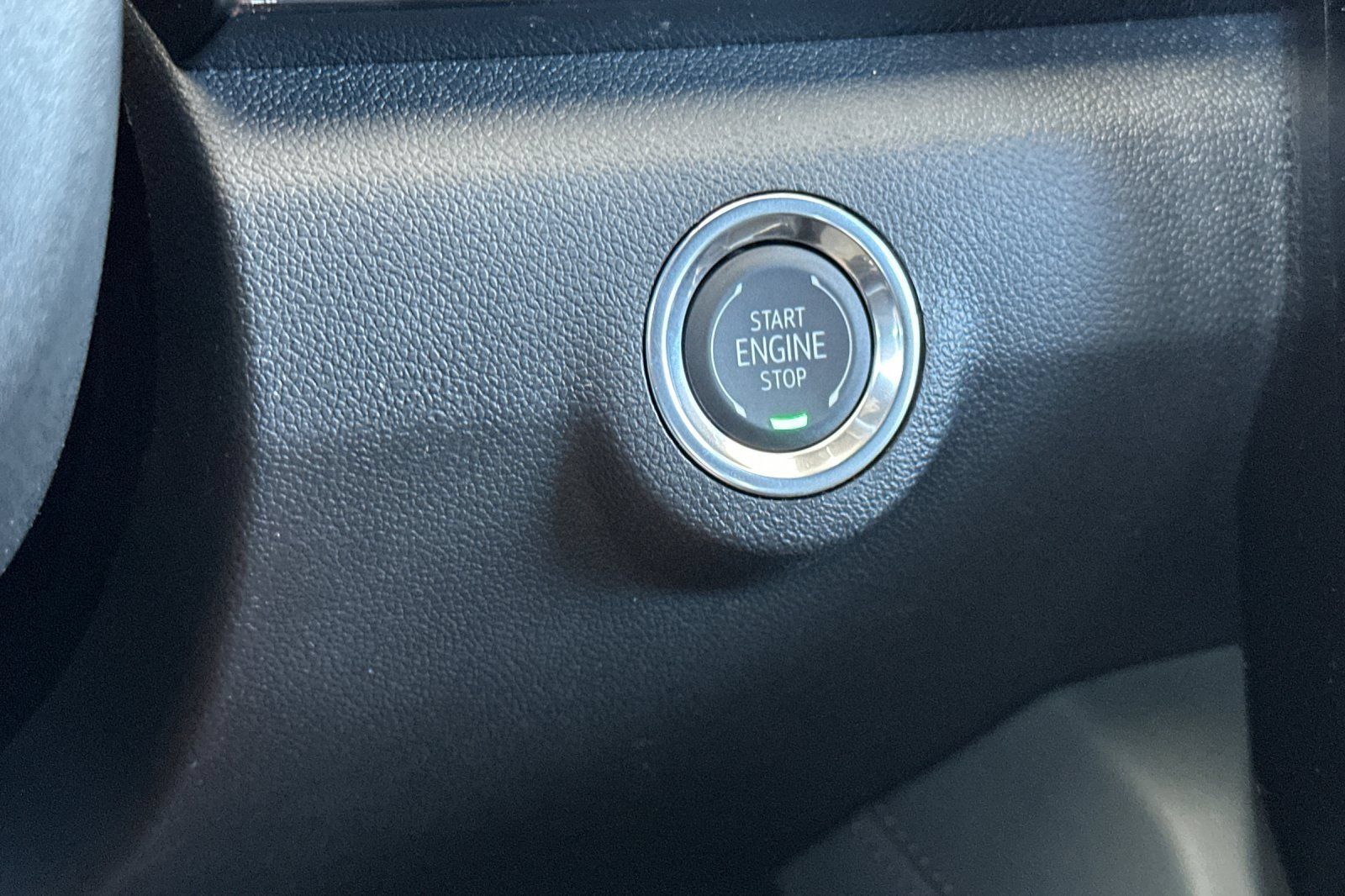 New 2026 GMC Terrain AT4 AWD/4WD image 24