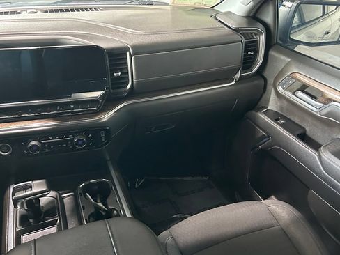 Used 2023 Chevrolet Silverado 1500 RST w/ Rally Edition RWD image 11