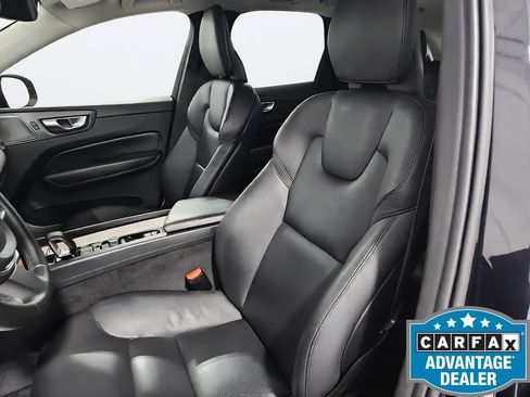 Used 2023 Volvo XC60 B5 Plus FWD image 18