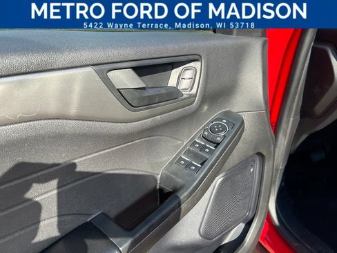 Used 2024 Ford Escape Active AWD/4WD image 11