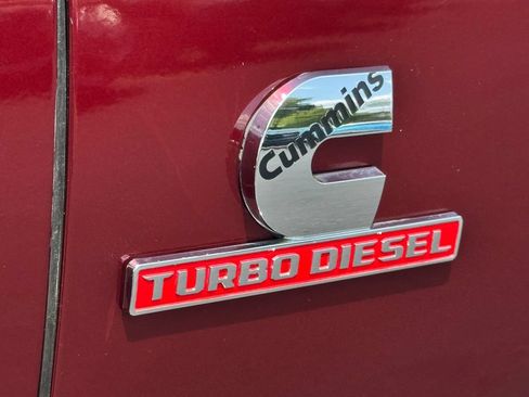 Used 2022 RAM 3500 Tradesman w/ Chrome Appearance Group AWD/4WD image 9
