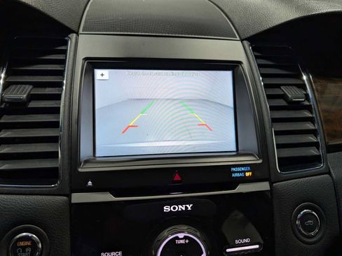Used 2019 Ford Taurus Limited AWD/4WD image 24
