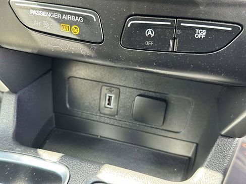 Used 2019 Ford Escape SE AWD/4WD image 7