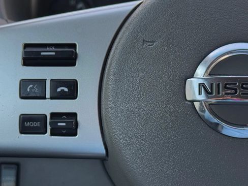 Used 2016 Nissan Frontier SV w/ SV Value Truck Package RWD image 28
