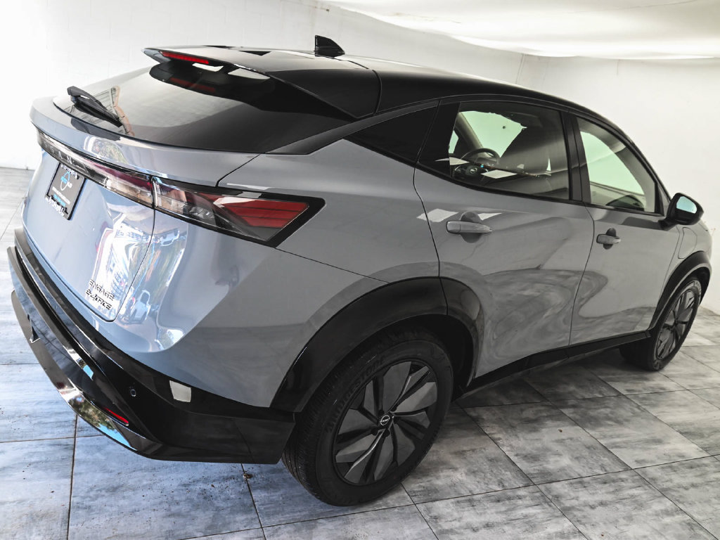 Used 2024 Nissan Ariya AWD image 6