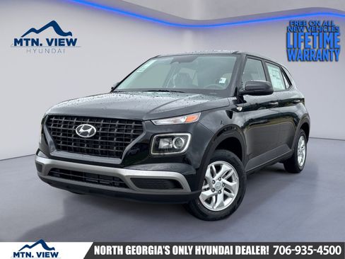 New 2025 Hyundai Venue SE image 1