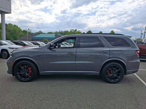 Used 2023 Dodge Durango SRT AWD/4WD image 2