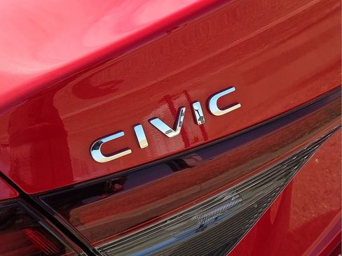 Used 2025 Honda Civic Sport Touring image 11