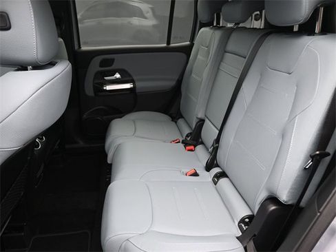 New 2026 Mercedes-Benz GLB 250 image 29