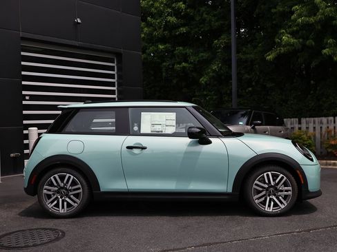 New 2026 MINI Cooper S FWD image 4
