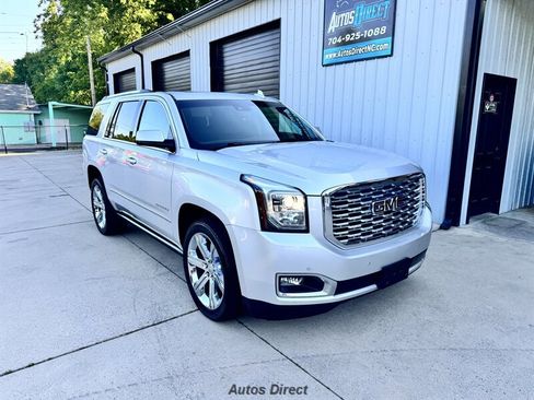 Used 2019 GMC Yukon Denali w/ Denali Ultimate Package AWD/4WD image 8