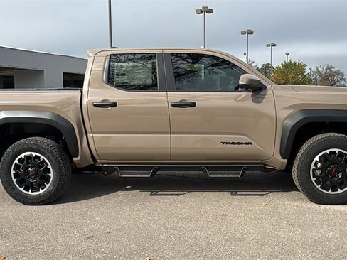 New 2026 Toyota Tacoma TRD Off-Road image 4
