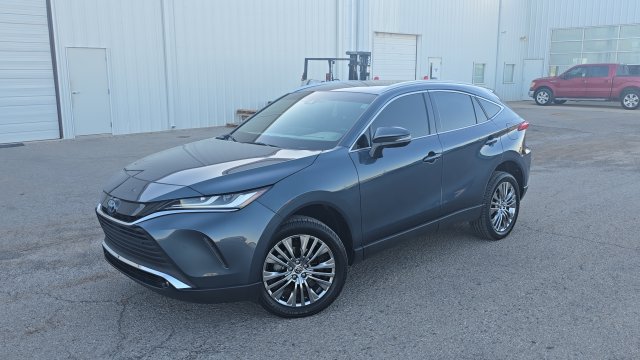 Used 2024 Toyota Venza XLE AWD/4WD image 42