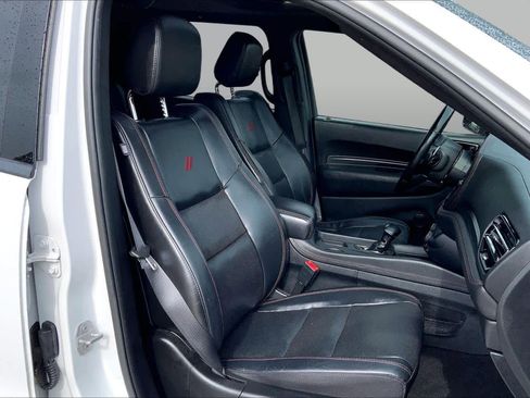 Used 2022 Dodge Durango R/T RWD image 8