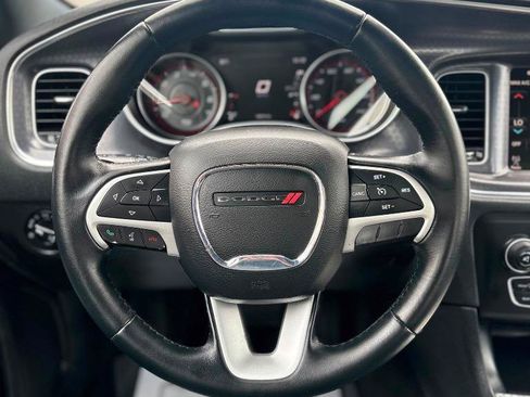 Used 2016 Dodge Charger SXT w/ Navigation & Travel Group RWD image 14