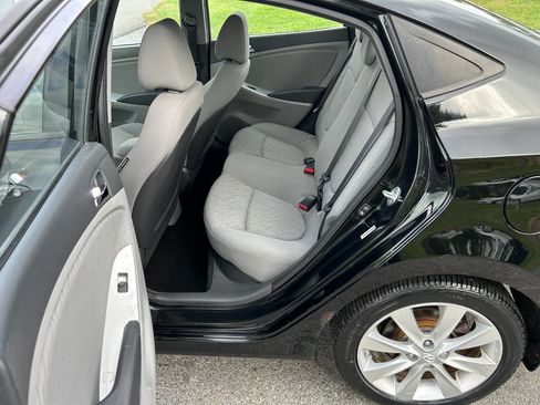 Used 2012 Hyundai Accent GLS w/ Premium Pkg 3 image 13