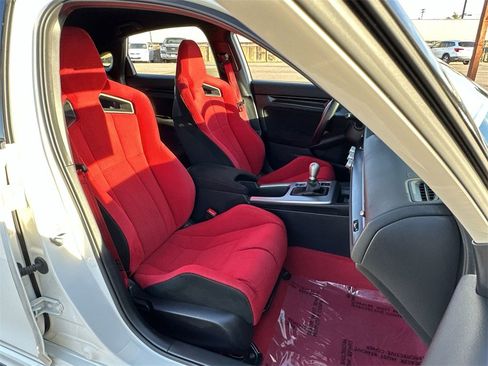 Certified 2025 Honda Civic Type R image 35