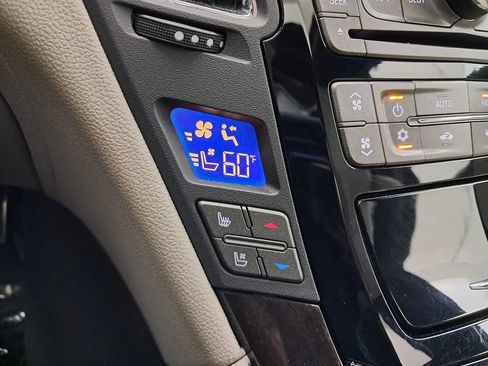 Used 2011 Cadillac CTS V w/ Wood Trim Package RWD image 20