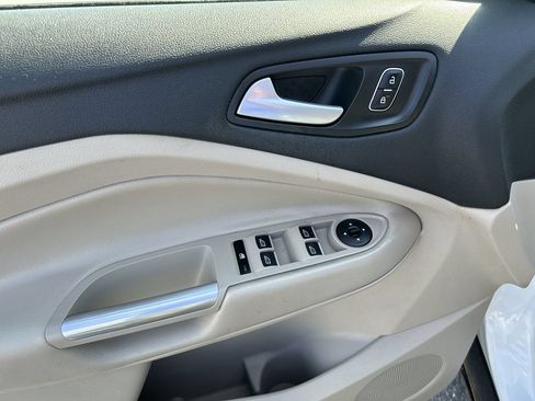Used 2019 Ford Escape SE AWD/4WD image 20