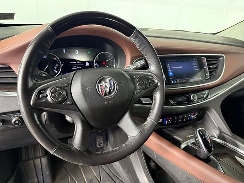 Used 2021 Buick Enclave Avenir w/ Avenir Technology Package AWD/4WD image 29