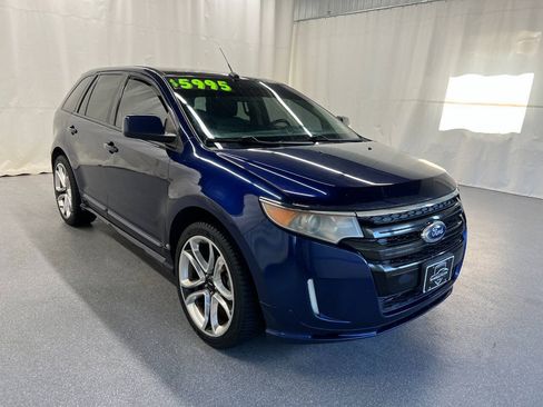 Used 2011 Ford Edge Sport w/ Canadian Touring Pkg AWD/4WD image 3