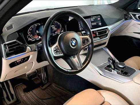 Used 2022 BMW 430i Gran Coupe w/ M Sport Package RWD image 7