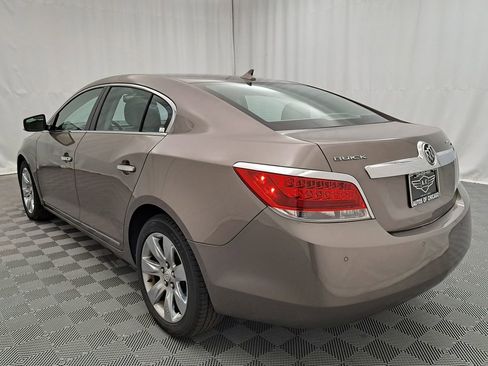 Used 2010 Buick LaCrosse CXL image 3