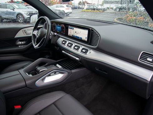 Used 2024 Mercedes-Benz GLE 450e 4MATIC image 22