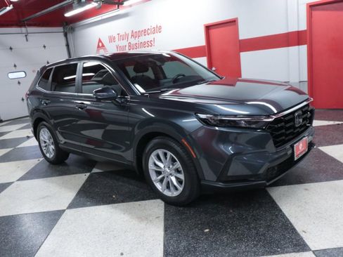 Used 2024 Honda CR-V EX-L image 3