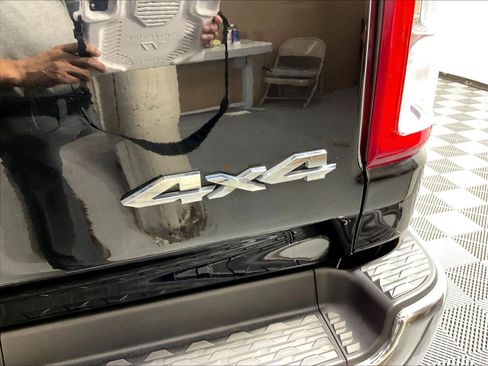 Used 2021 RAM 1500 Big Horn AWD/4WD image 25
