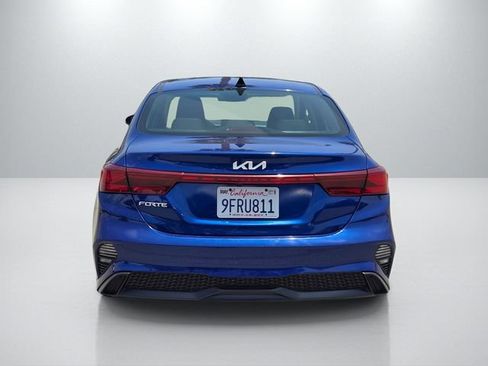 Used 2023 Kia Forte LXS FWD image 5