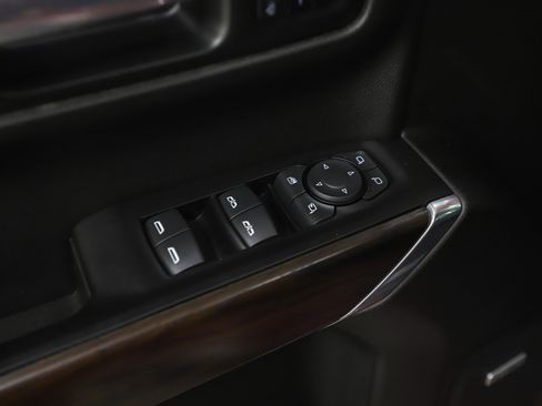 Used 2020 GMC Sierra 1500 SLT w/ SLT Premium Plus Package image 18