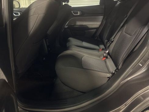 Used 2023 Jeep Compass Sport image 13