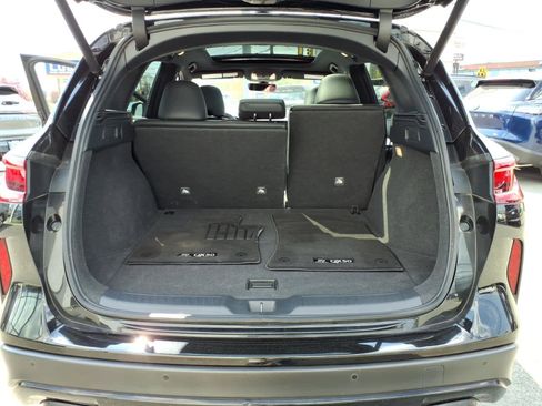 Used 2023 INFINITI QX50 Sport AWD/4WD image 16