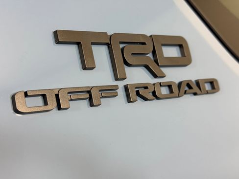 Used 2025 Toyota 4Runner TRD Off-Road AWD/4WD image 22