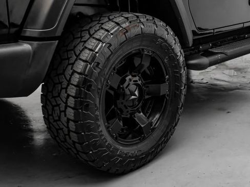 Used 2019 Jeep Wrangler Sport AWD/4WD image 58