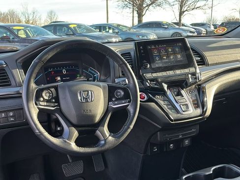 Certified 2024 Honda Odyssey Elite image 13