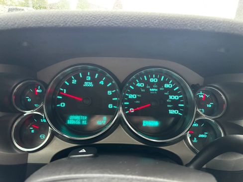 Used 2013 Chevrolet Silverado 1500 LT w/ Interior Plus Package AWD/4WD image 20
