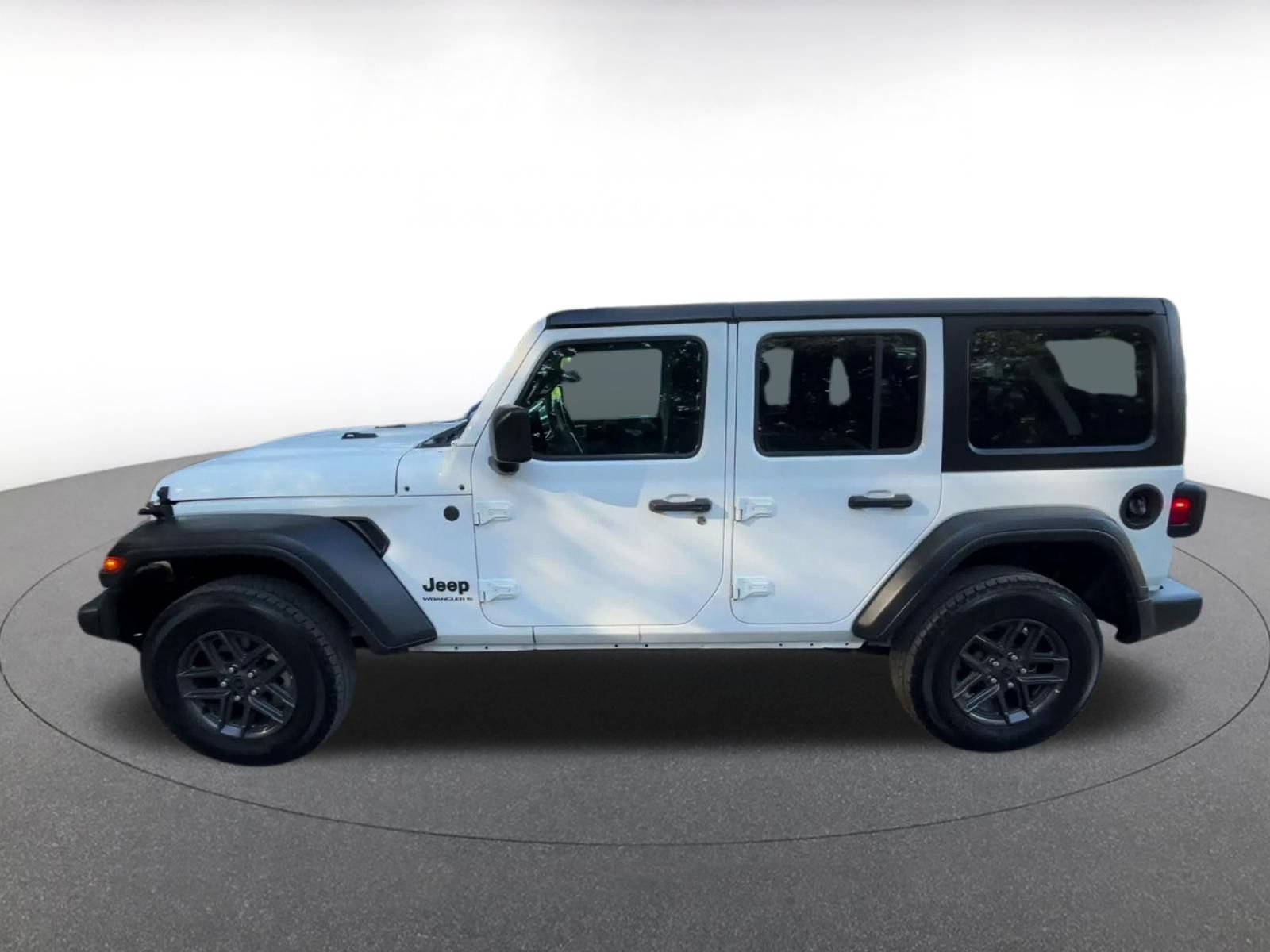 Used 2025 Jeep Wrangler Unlimited Sport AWD/4WD image 7