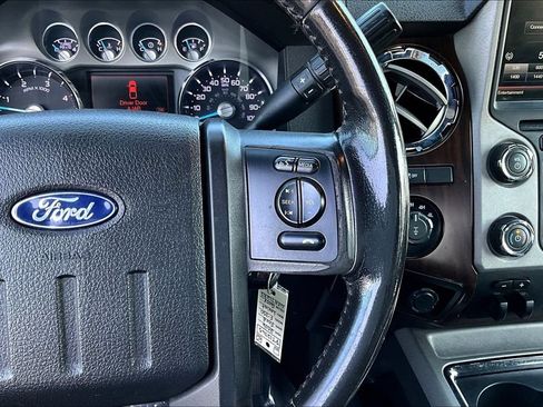 Used 2016 Ford F350 Lariat w/ Lariat Interior Package AWD/4WD image 15