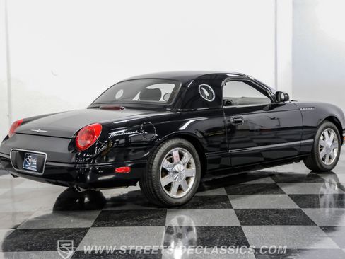 Used 2002 Ford Thunderbird image 10