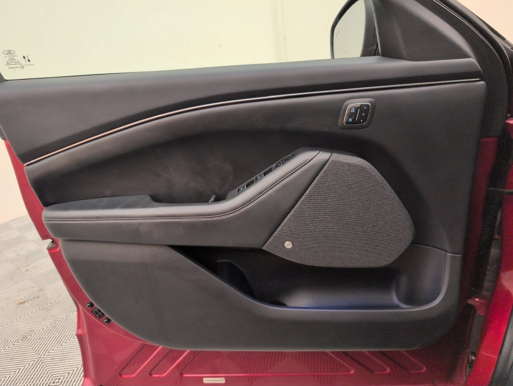 Used 2024 Ford Mustang Mach-E Premium RWD image 32