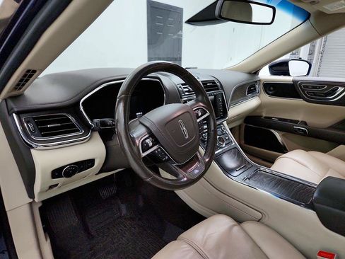 Used 2018 Lincoln Continental Reserve AWD/4WD image 13