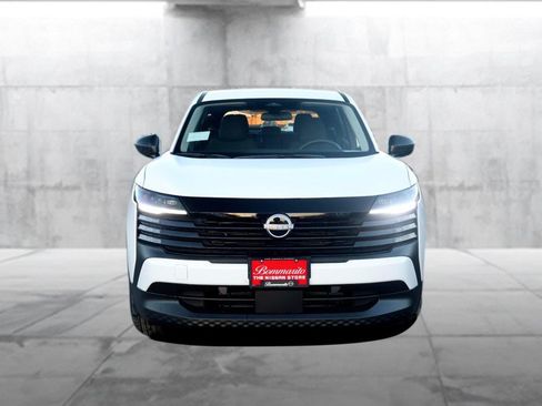 New 2026 Nissan Kicks S FWD image 4
