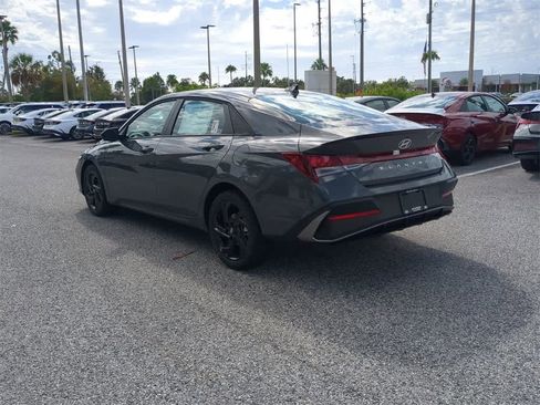 New 2026 Hyundai Elantra SEL Sport Premium image 4