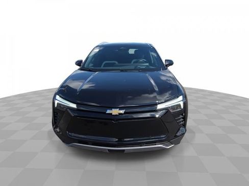 New 2025 Chevrolet Blazer EV LT image 3