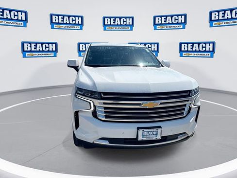 Used 2023 Chevrolet Tahoe High Country w/ Advanced Technology Package AWD/4WD image 3