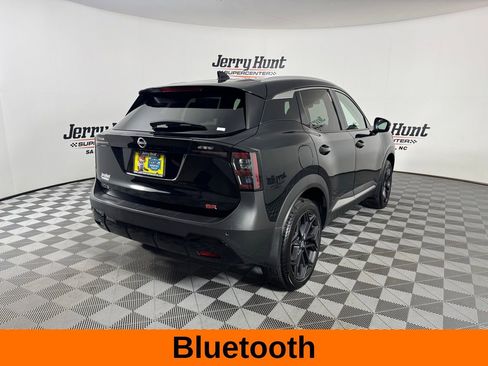 Used 2025 Nissan Kicks SR w/ SR Premium Package image 7