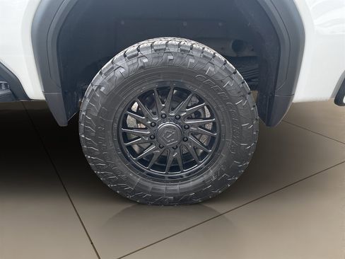 Used 2021 GMC Sierra 2500 AT4 w/ Gooseneck/5TH Wheel Package image 15