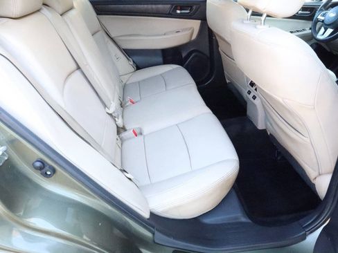 Used 2015 Subaru Outback 2.5i Limited image 8
